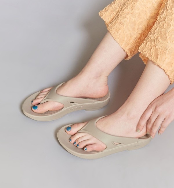 【BEAUTY&YOUTH UNITED ARROWS/ビューティーアンドユース　ユナイテッドアローズ】＜OOFOS＞OOriginal サンダル