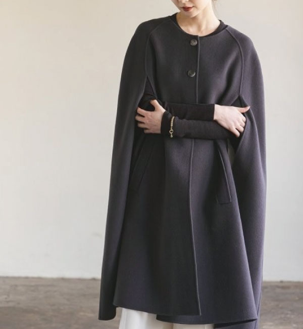 【Spick & Span/スピック　アンド　スパン】リバーシブルビーバーケープコート